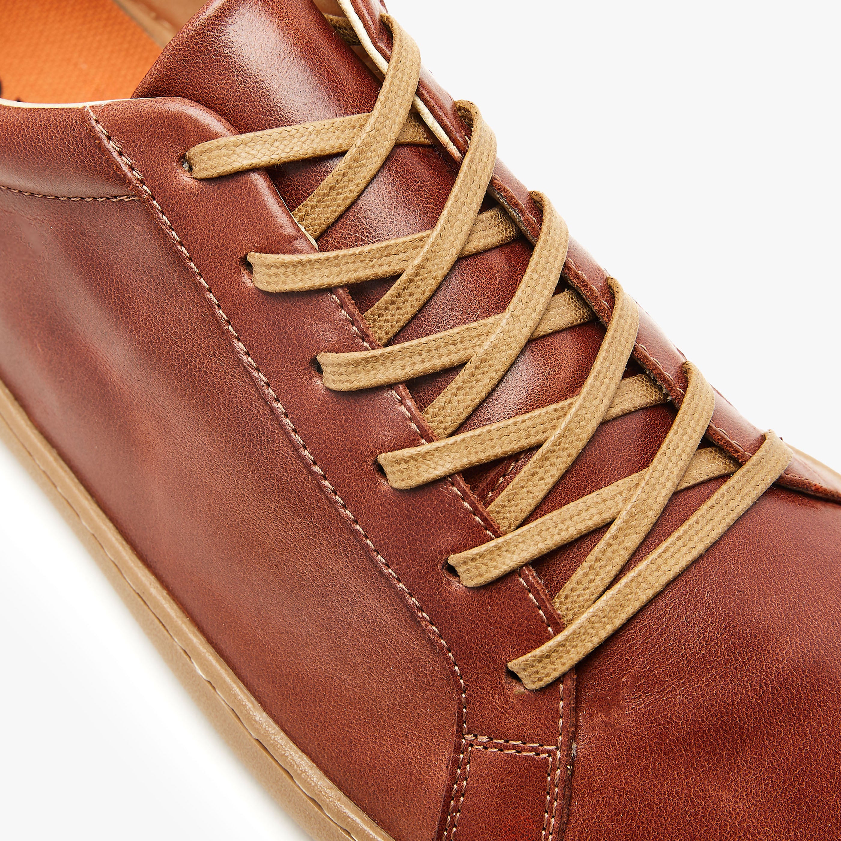 The Men's Everyday Sneaker | Gen 3 in Natural Leather - Image 6