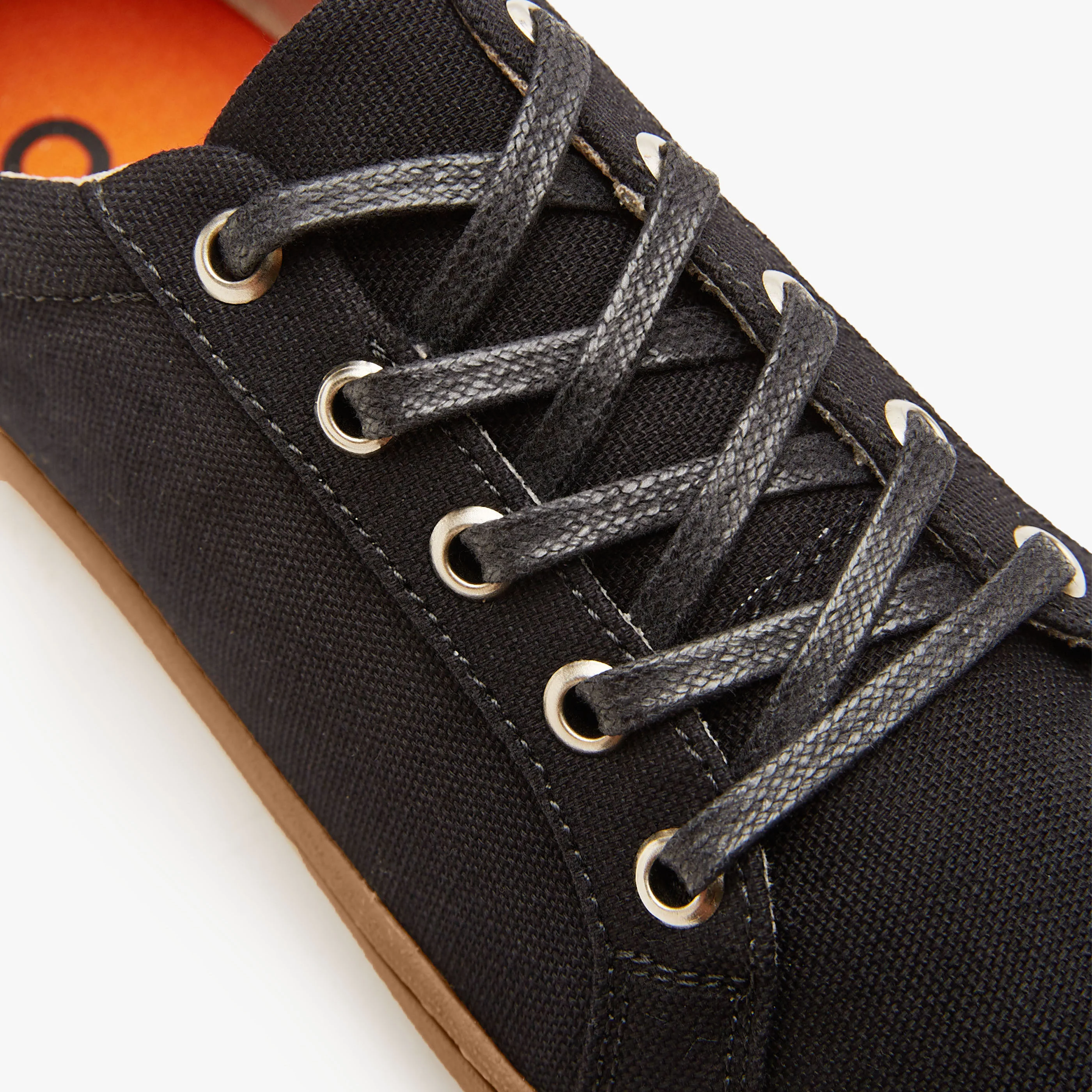 The Women's Everyday Sneaker | Gen 3 in Cotton Canvas - Image 6