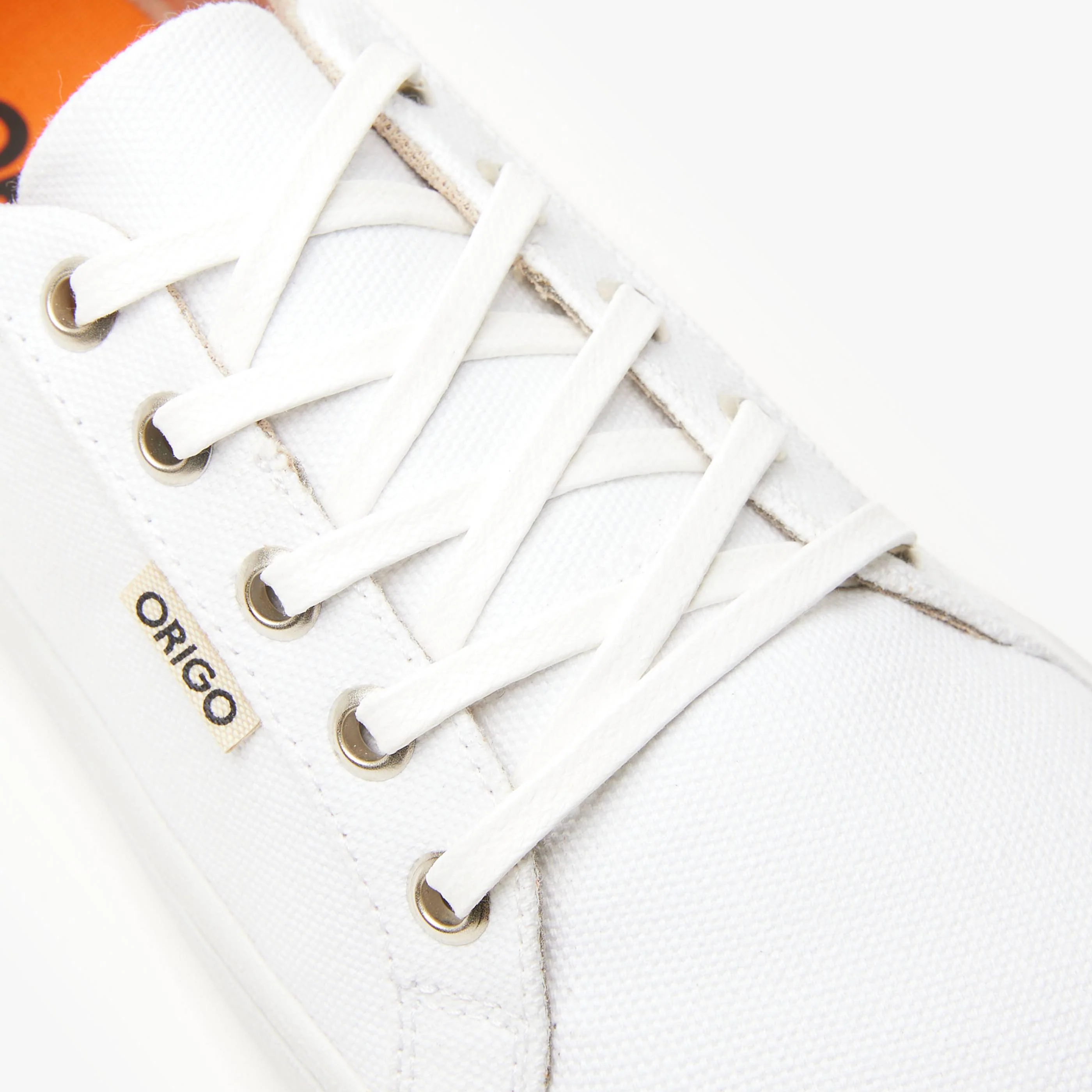 The Women's Everyday Sneaker | Gen 3 in Cotton Canvas - Image 4
