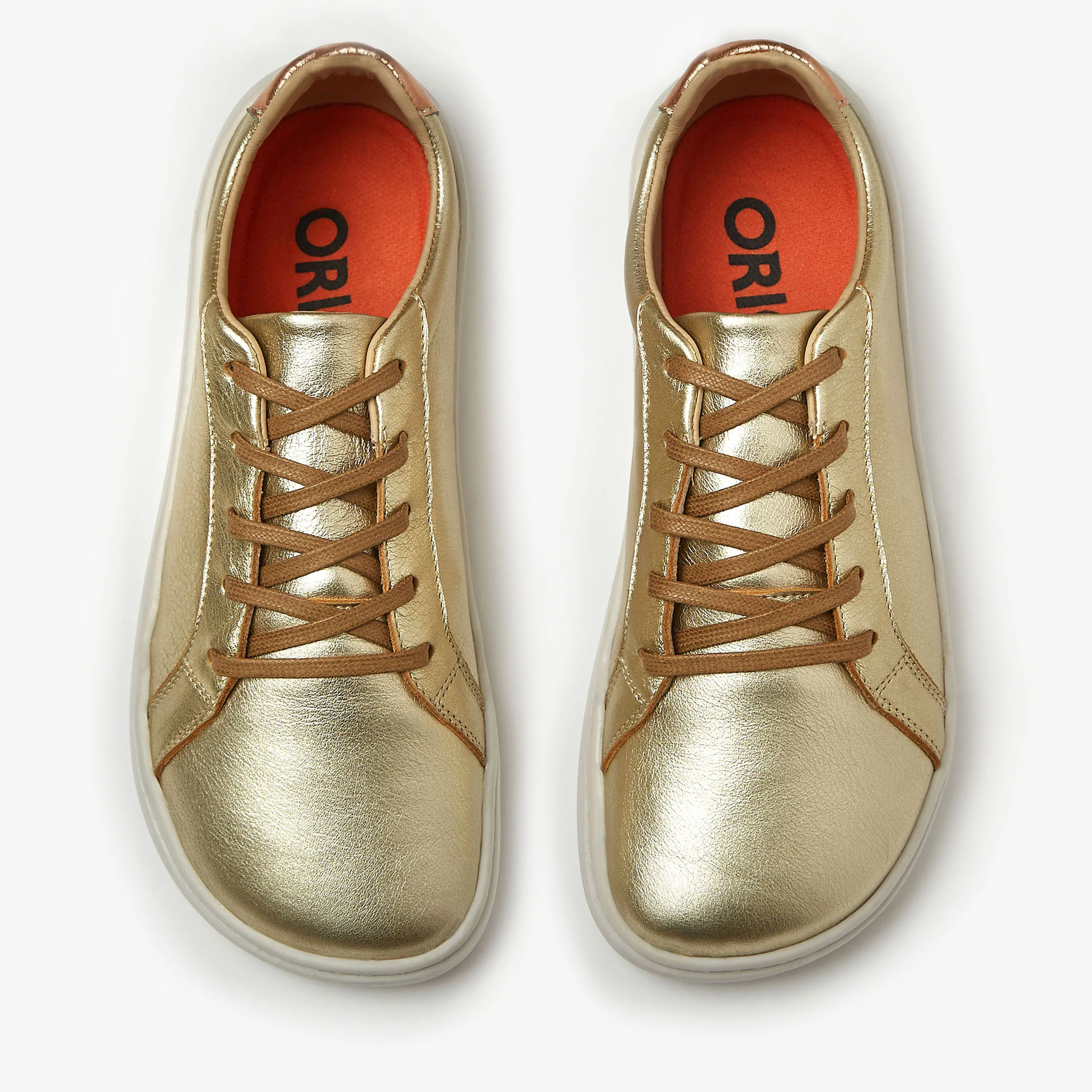 The Women's Everyday Sneaker | Gen 3 in Natural Leather - Image 7
